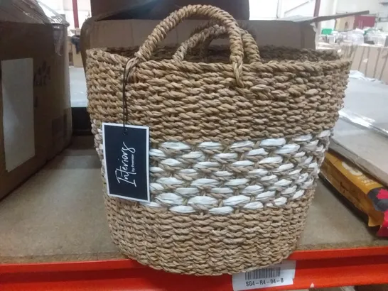 BOXED WICKER 2 PIECE BASKET SET