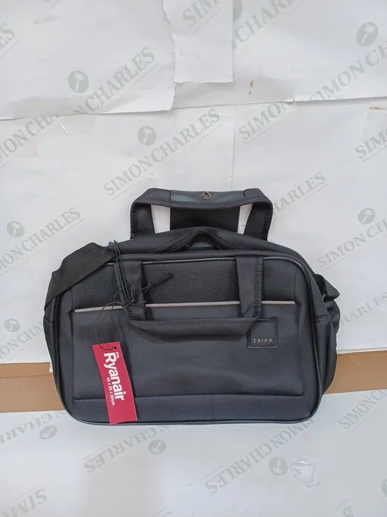 FULL CIRCLE II FLIGHT BAG / SIZE: 40 X 25 X 20CM