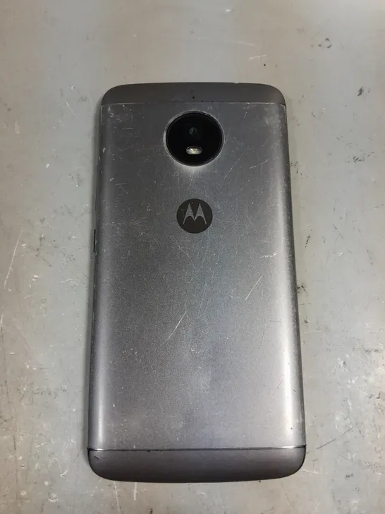 MOTOROLA MOTO SMARTPHONE - MODEL UNSPECIFIED 