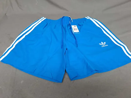 ADIDAS SWIMMING SHORTS SIZE M 