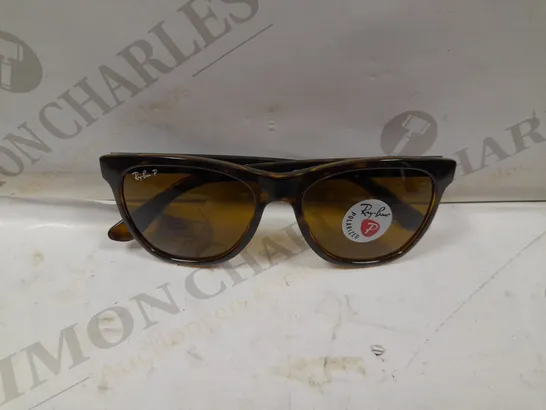 RAYBAN RB4184 SUNGLASSES IN LIGHT HAVANA AND BROWN