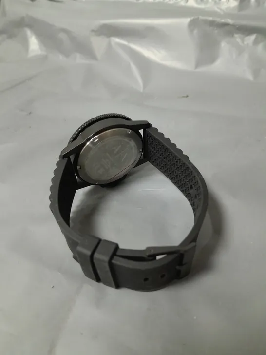 ARMANI EXCHANGE SILICONE MENS WATCH