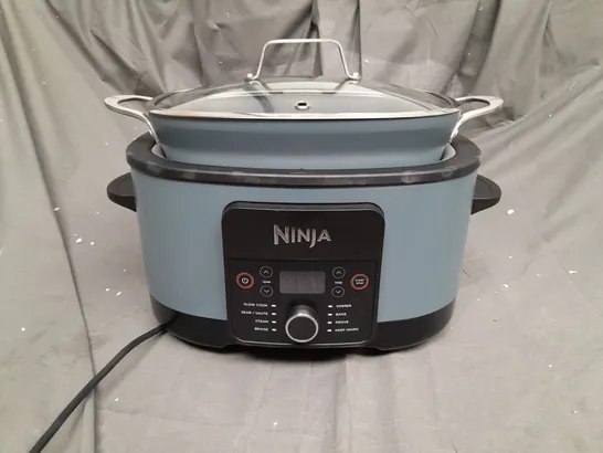 BOXED NINJA FOODI POSSIBLE COOKER 8 IN1 SLOW COOKER MC1001UK