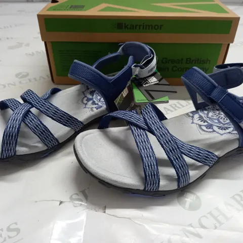 BOXED PAIR OF KARRIMOR SALINA SANDALS IN NAVY - 7