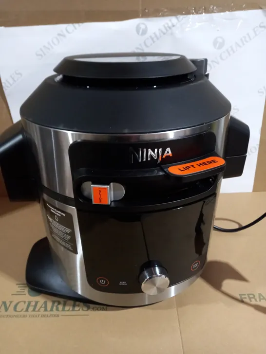 NINJA FOODI SMARTLID MULTI COOKER