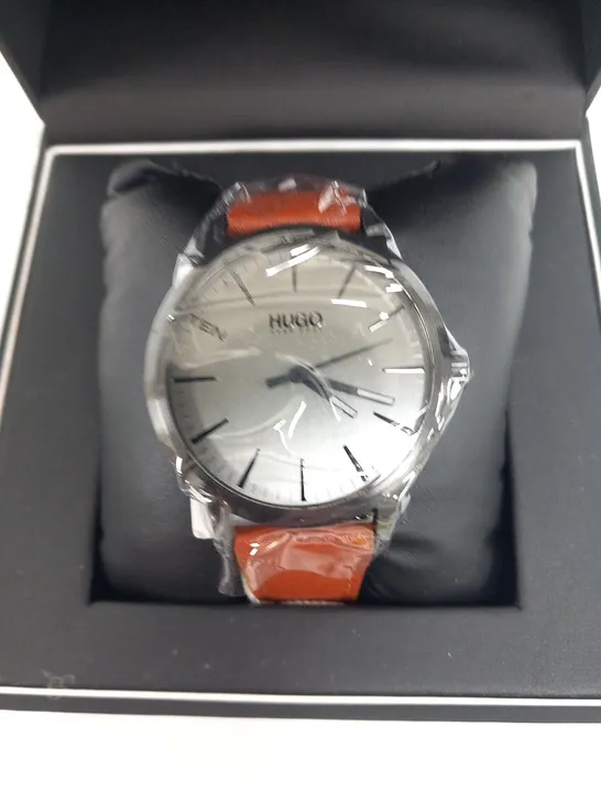 BOXED HUGO BOSS HB-297 WRIST WATCH