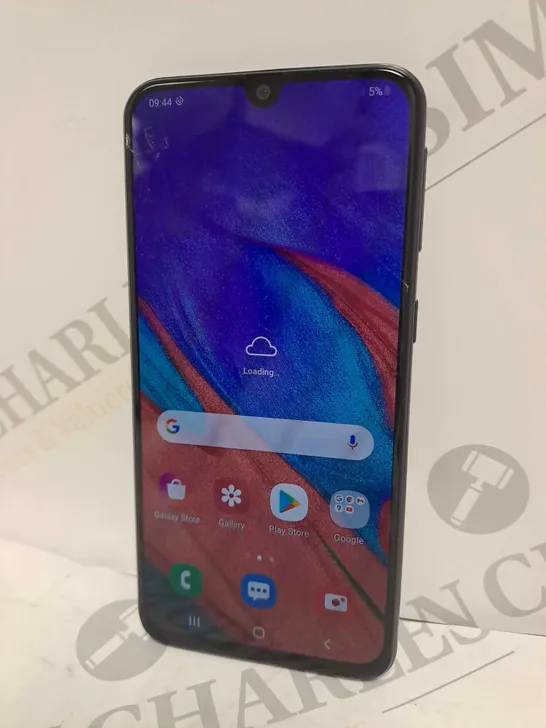 SAMSUNG GALAXY A40 SMARTPHONE 