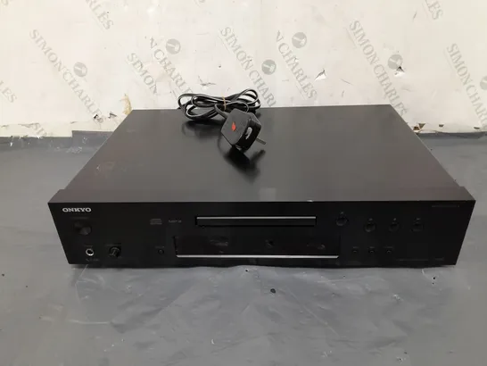 UNBOXED ONKYO COMPACT DISC PLAYER C-7030 