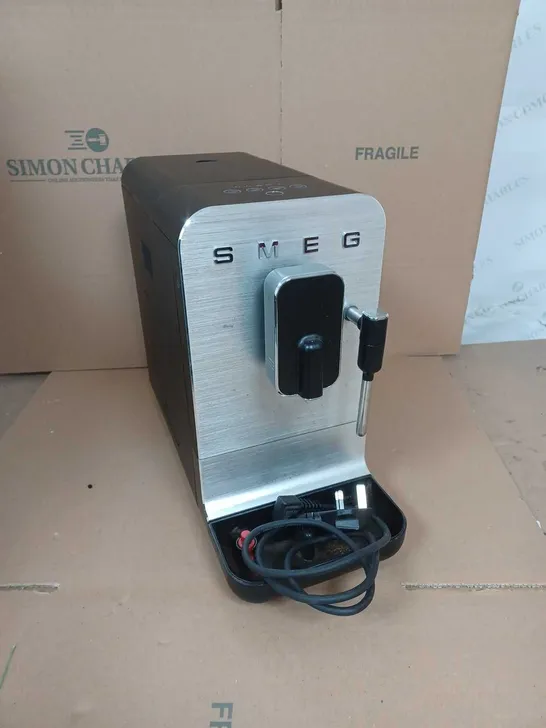 BOXED SMEG BEAN TO CUP COFFEE MACHINE BCC12BLMUK