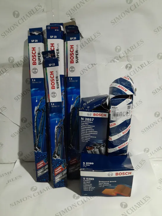 APPROXIMATELY 7 ASSORTED BOSCH CAR PARTS TO INCLUDE AIR FILTER S 0289, FUEL FILTER N 2857, SUPER PLUS WIPERS SP20 ETC. 