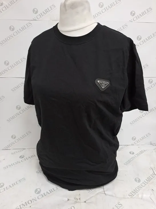 PRADA BLACK CREW NECK T-SHIRT - L