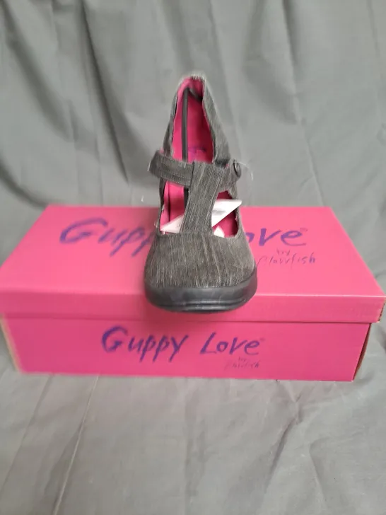 BOXED LOT OF 12 PAIRS OF GUPPY LOVE LADIES WEDGE HEEL SHOES. VARIOUS SIZES