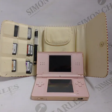 NINTENDO DS LITE WITH GAMES