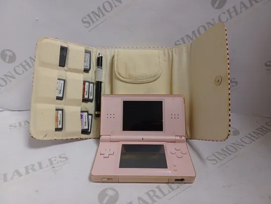 NINTENDO DS LITE WITH GAMES