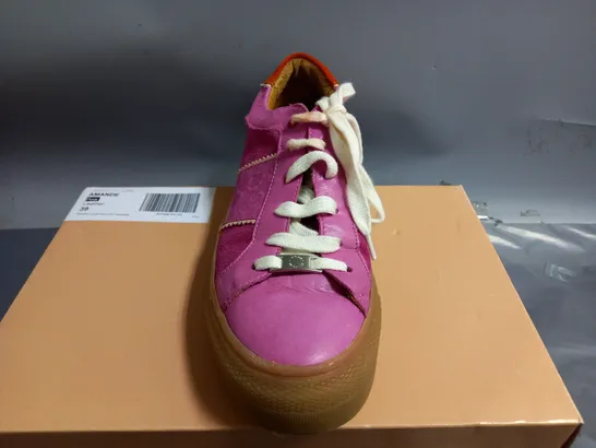 MODA IN PELLE AMANDE LEATHER TRAINER IN PINK - SIZE 39