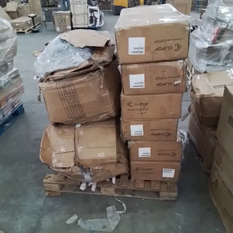 A PALLET OF VARIOUS FURNITURE PARTS AND CUSHIONS 