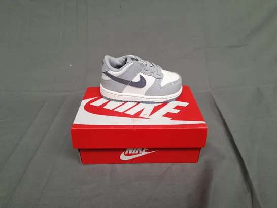 BOXED PAIR OF NIKE DUNKS LOW SUMMIT WHITE/LIGH CARBON UK 4.5