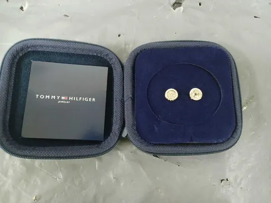 TOMMY HILFIGER CRYSTAL STUD EARRINGS 