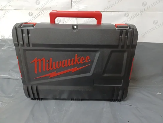 MILWAUKEE HEAVY DUTY DRILL WITH CASE M18 BLDD2/BLPD2