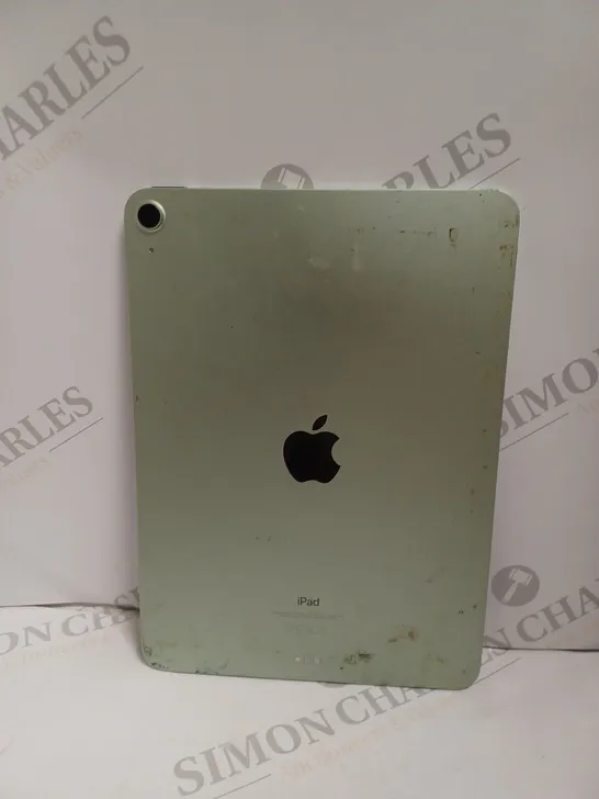 IPAD AIR 5TH GENERATION GREEN