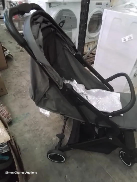 HAUCK STROLLER BLACK 