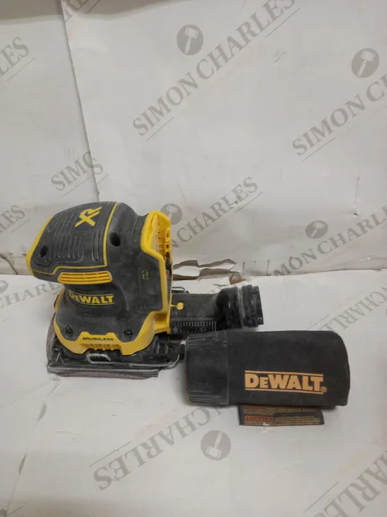 DEWALT 18V LITHIUM ION CORDLESS QUARTER SHEET SANDER