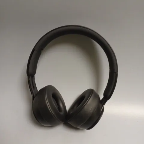 BEATS SOLO PRO WIRELESS OVER EAR HEADPHONES IN BLACK