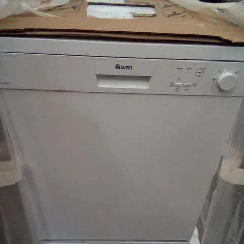 SWAN WHITE FULL SIZE FREESTANDING DISHWASHER SDW2025W