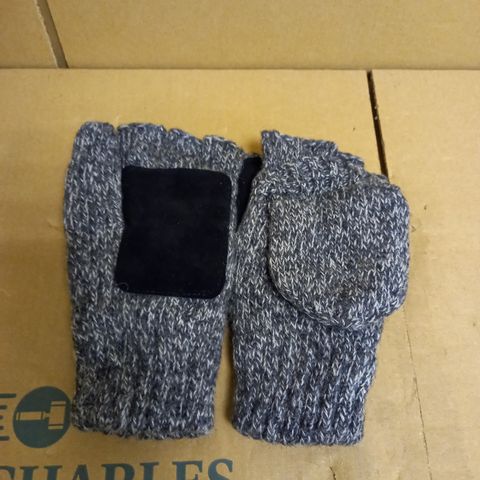 DESIGNER GREY FINGERLESS GLOVES WITH MITTS SIZE UNSPECIFIED