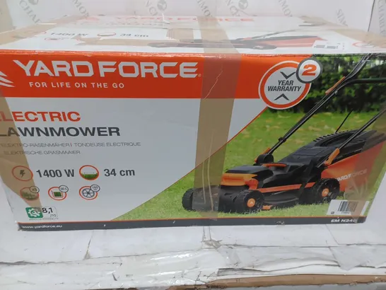 BOXED YARD FORCE ELECTRIC LAWNMOWER 