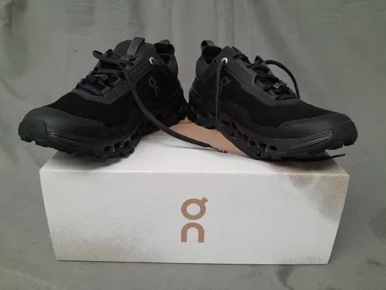 BOXED PAIR OF ON CLOUDULTRA 2 SHOES IN BLACK UK SIZE 5.5