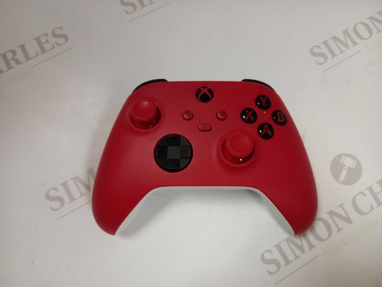 XBOX ONE CONTROLLER - RED AND WHITE