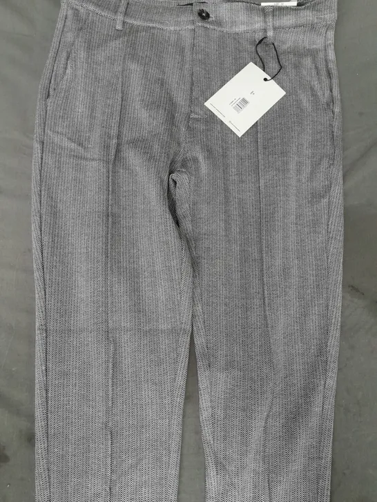 ICON AMSTERDAM THE CHEVRON TROUSERS IN GREY SIZE 32