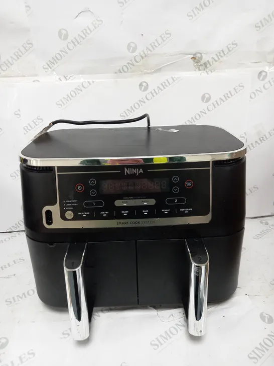 BOXED NINJA FOODI MAX DUAL ZONE AIR FRYER