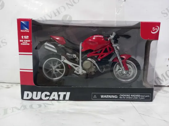 NEWRAY 1:12 SCALE DIE-CAST WITH PLASTIC DUCATI MODEL BIKE