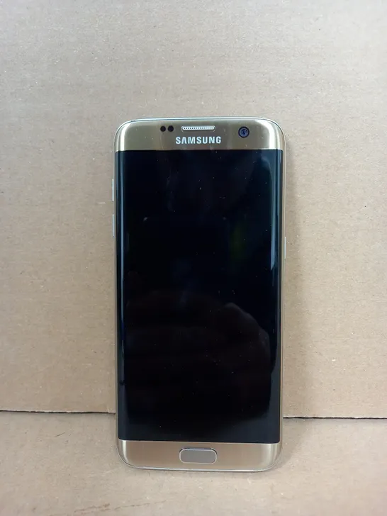 SAMSUNG GALAXY S7 EDGE SMARTPHONE IN GOLD