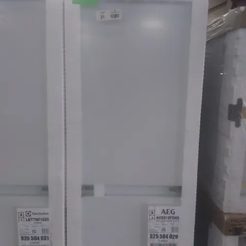 AEG SCE818F6NS FRIDGE FREEZER £834.00