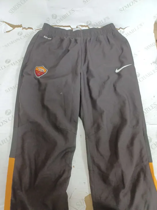 NIKE DRI FIT ROMA TRACKSUIT PANTS - MEDIUM