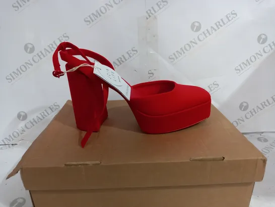 BOXED STRADIVARIUS SATIN PLATFORM IN RED - UK 7 