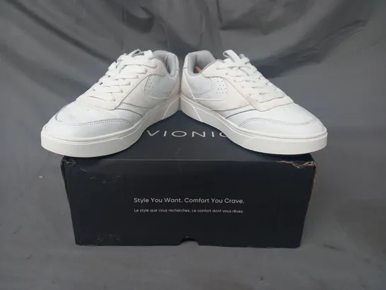 BOXED PAIR OF VIONIC REBEL TRAINERS IN WHITE SIZE 6.5