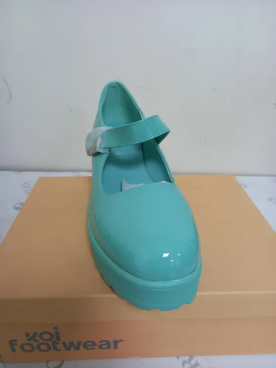 BOXED PAIR OF KOI FOOTWEAR TIRA MARY JANES FRESH MINT EDITION - SIZE 8