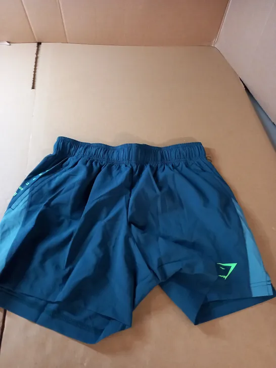 GYMSHARK GREEN RUNNING SHORTS - M