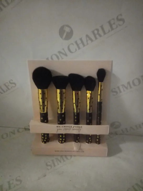 BOXED SPECTRUM ZODIAC 5 PIECE FACE BRUSH SET RRP £34.99