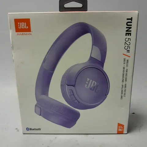 BOXED AND SEALED JBL TUNE 525NT HEADPHONES