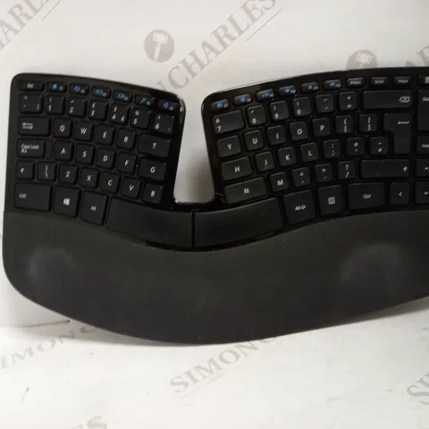 MICROSOFT SCULPT ERGONOMIC DESKTOP KEYBOARD