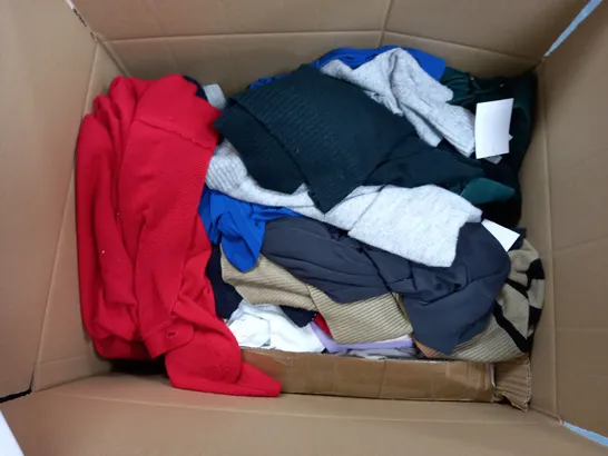 LARGE QUANTITY OF ASSORTED CLOTHING ITEMS TO INCLUDE HOODIES, SWEATERS, ETC - COLLECTION ONLY