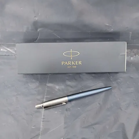 PARKER BALLPOINT PEN 