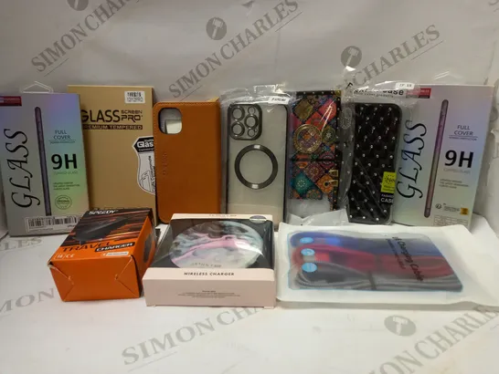 LOT OF APPROX 20 ASSORTED PHONE ACCESSORIES TO INCLUDE SKINNYDIP WIRELESS CHARGER, IPHONE 12/12 PRO GLASS SCREEN PROTECTOR, IPHONE XR BLACK QUILTED CASE, ETC 