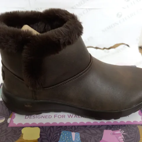 SKETCHERS GO WALK BOOTS IN BROWN SIZE