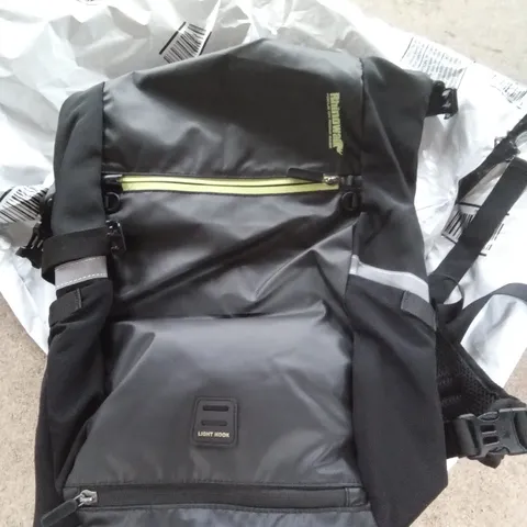 BAGGED RHINOWALK BACKPACK 